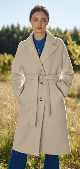 Damski płaszcz zimowy z wełny wiązany w talii, w kolorze ecru