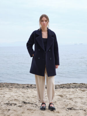 damska-bosmanka-kurtka-polowa-uda-welniana-ocieplana-styl-oversizowy