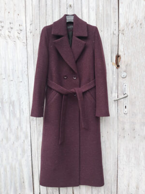 dlugi-plaszcz-welna-dziewicza-wino-melanz