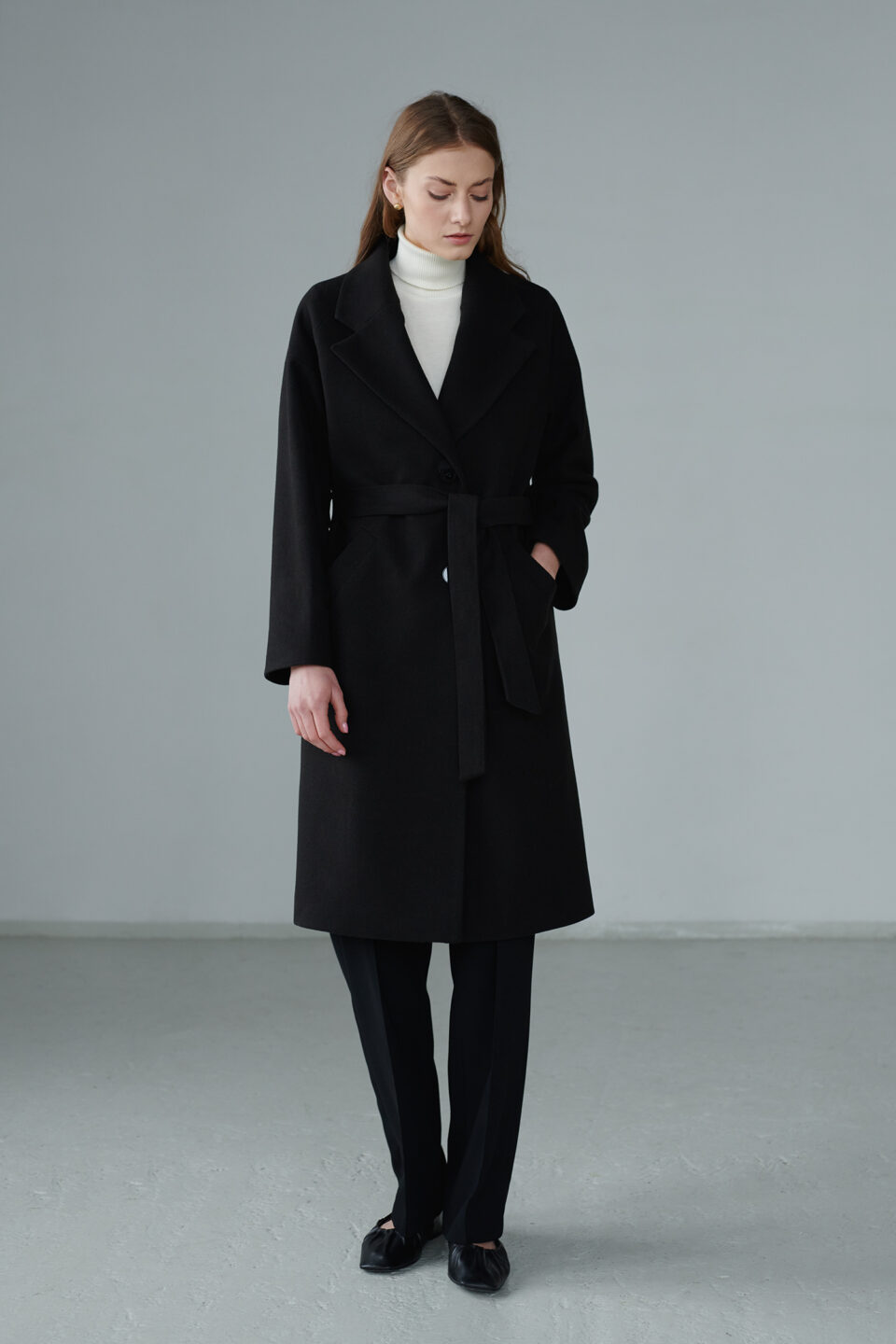 płaszcz damski oversizowy wiązany