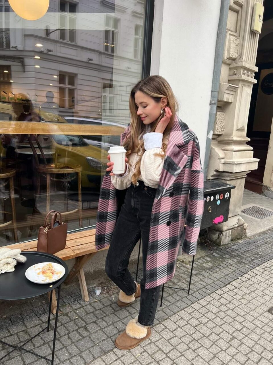 Ocieplana wełniana kurtka zimowa w stylu oversize w piękną kratę.