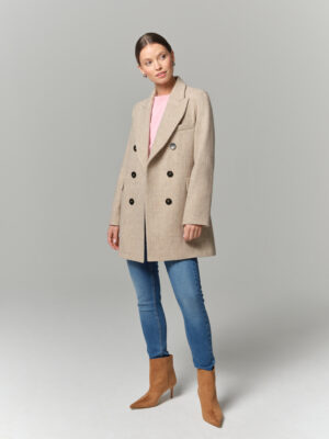 Marynarka wełniana tweed. Luźny, wygodny krój. Piękny wełniany materiał. Podszewka z acetatu.